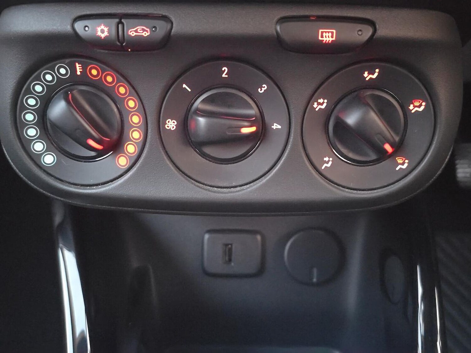 Used Vauxhall Corsa 2016 for sale - 76821719: Photo 22