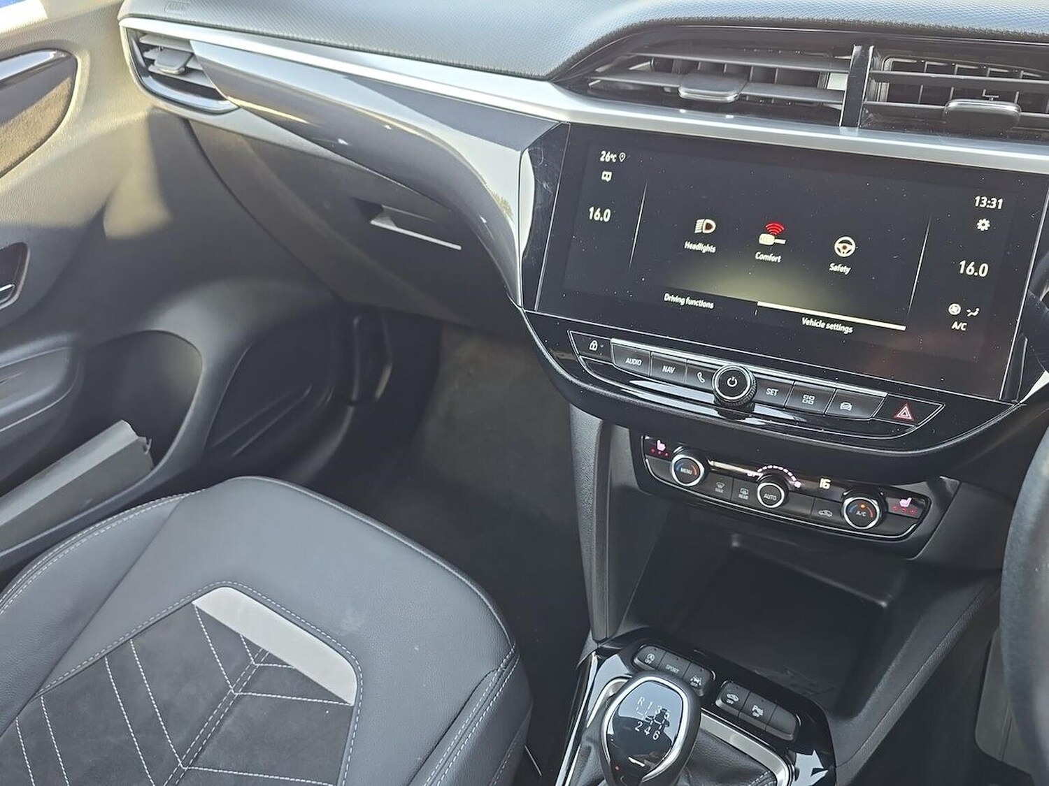 Used Vauxhall Corsa 2023 for sale - 78218640: Photo 34