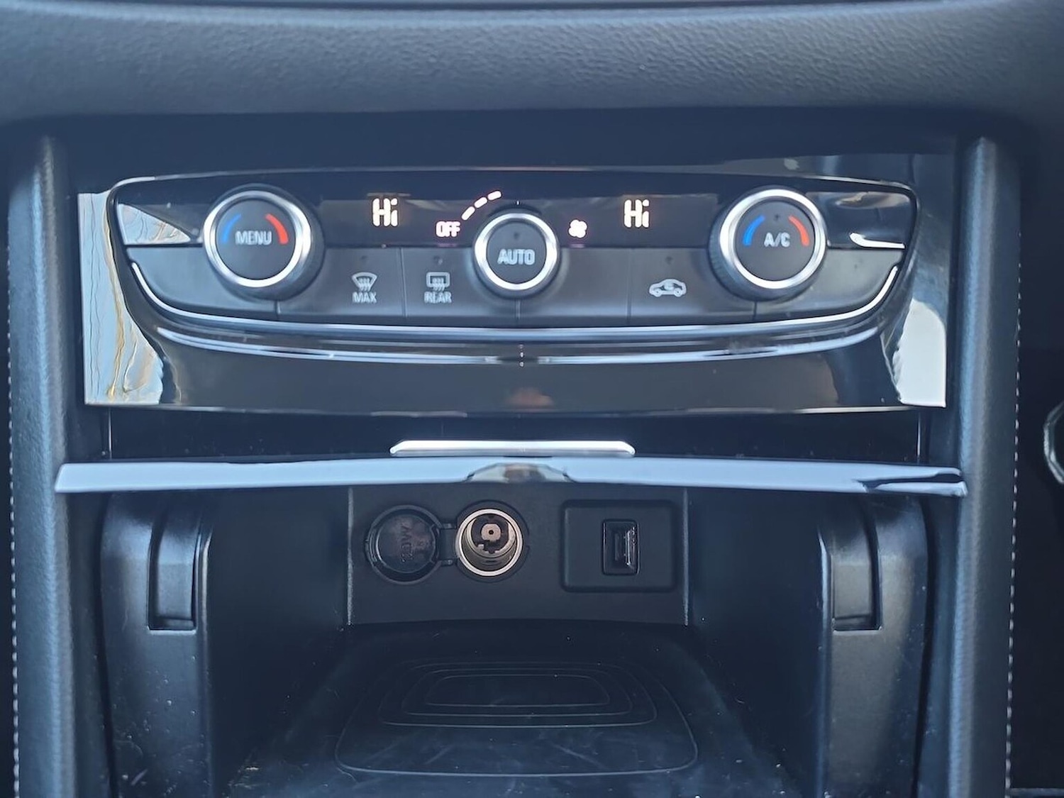 Used Vauxhall Grandland 2022 for sale - 76694610: Photo 12