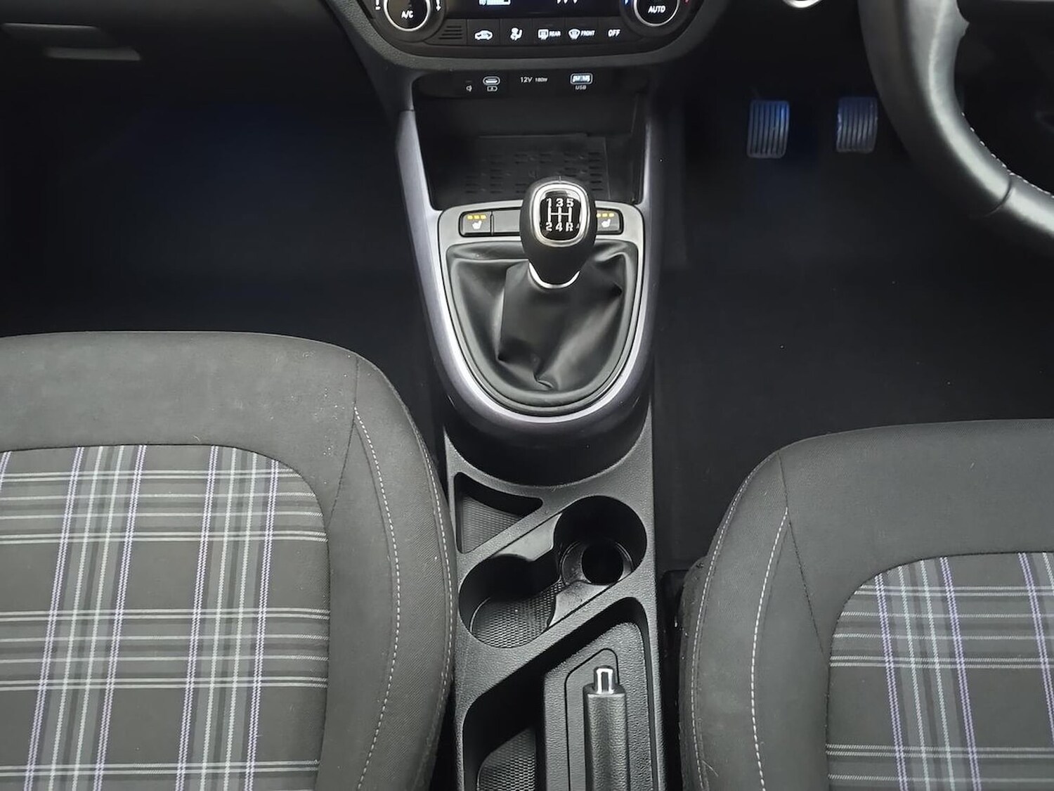 Used Hyundai i10 2023 for sale - 78195566: Photo 15