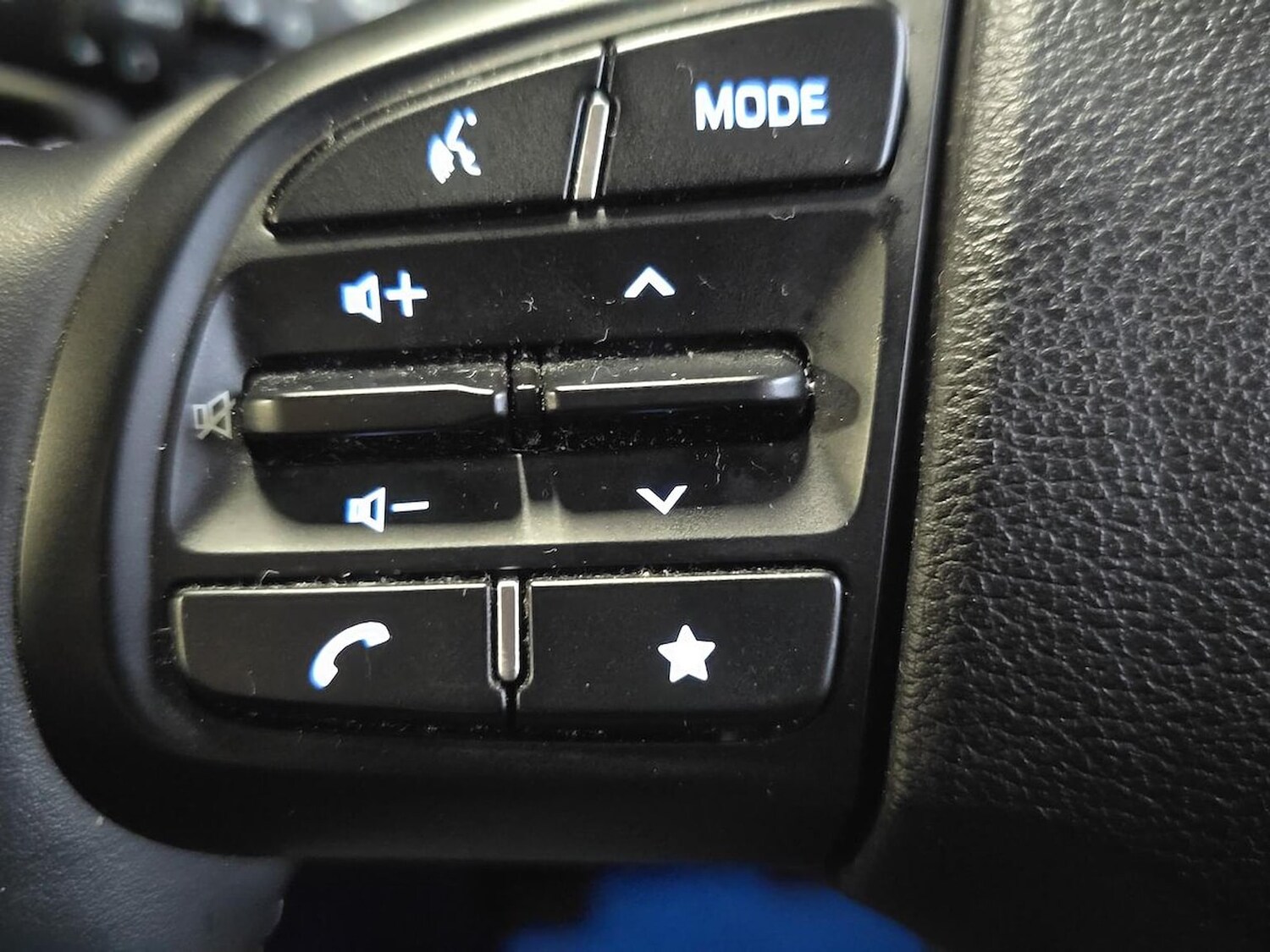 Used Hyundai i10 2023 for sale - 78195566: Photo 29