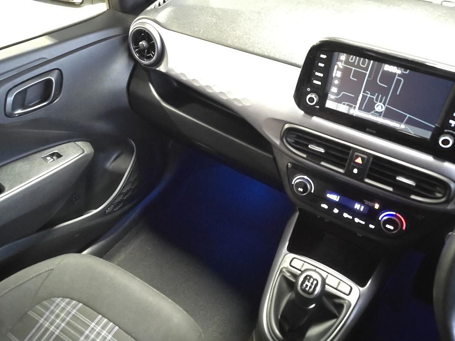 Used Hyundai i10 2023 for sale - 78195566: Photo 41