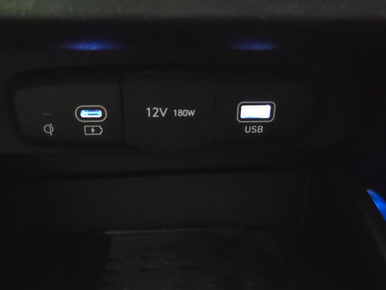 Used Hyundai i10 2023 for sale - 78195566: Photo 43