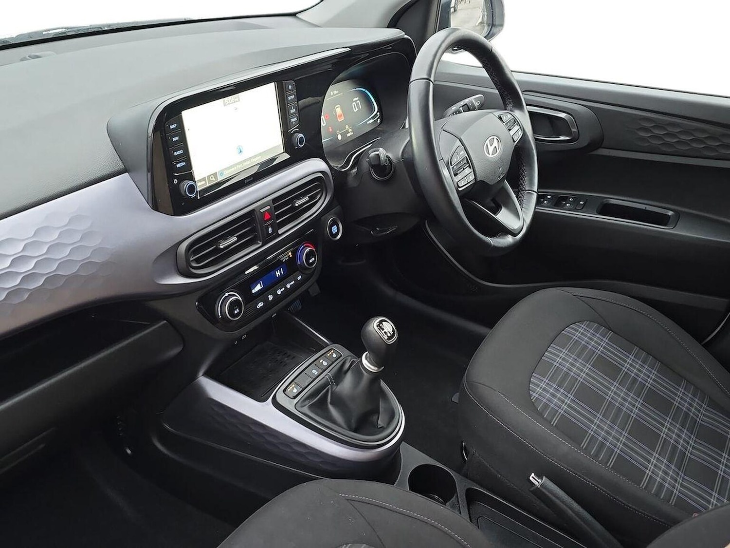 Used Hyundai i10 2023 for sale - 78195566: Photo 9