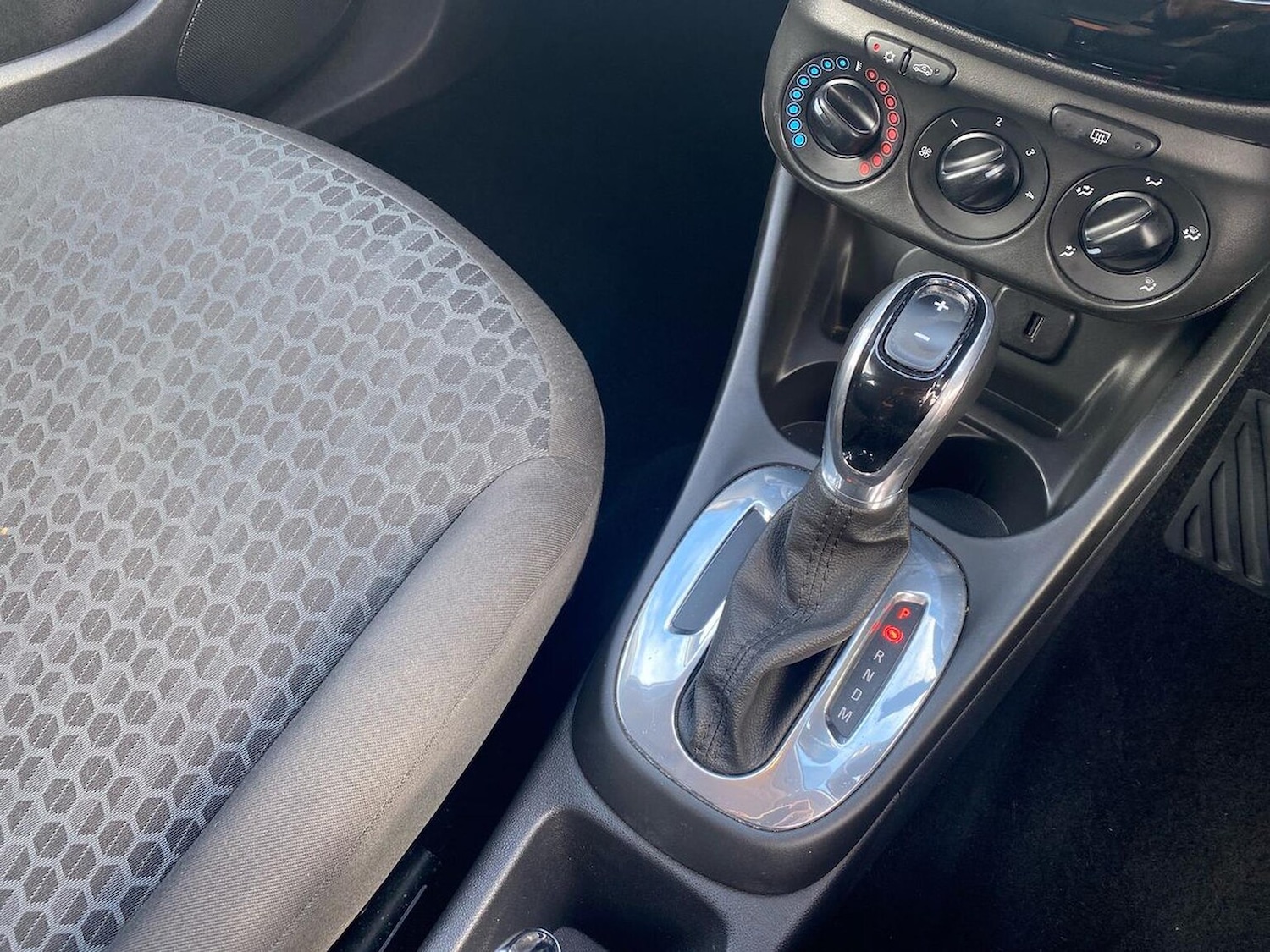 Used Vauxhall Corsa 2018 for sale - 75999576: Photo 22