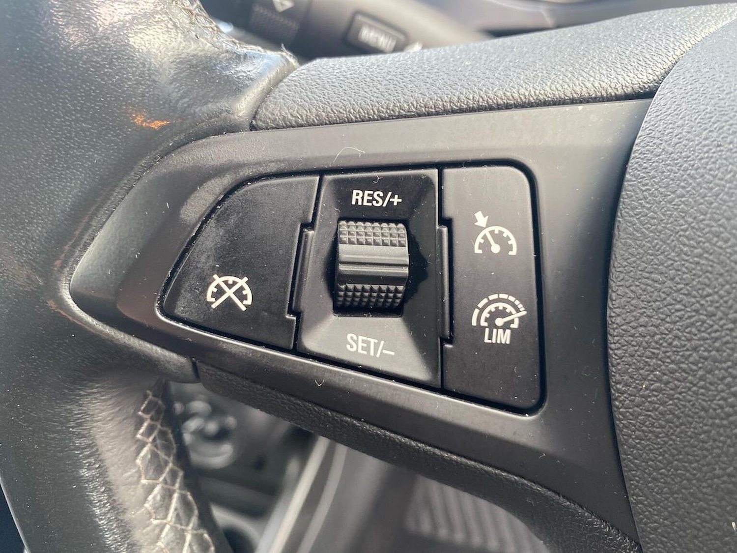 Used Vauxhall Corsa 2018 for sale - 75999576: Photo 27