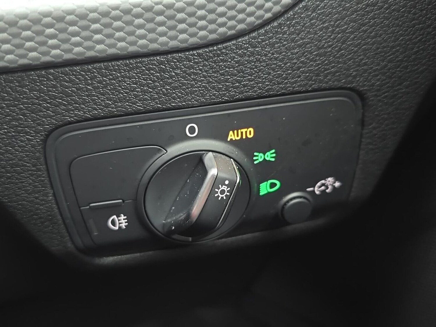 Used Audi Q2 2023 for sale - 78106311: Photo 32