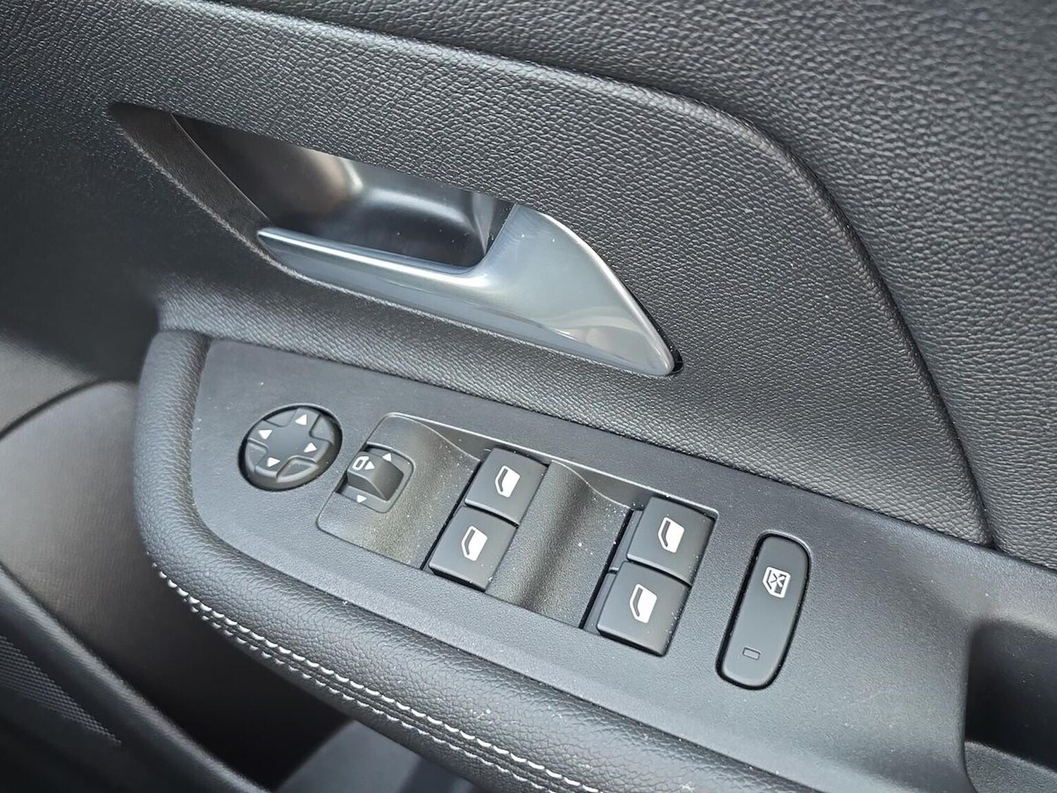 Used Vauxhall Mokka 2025 for sale - 78218641: Photo 23