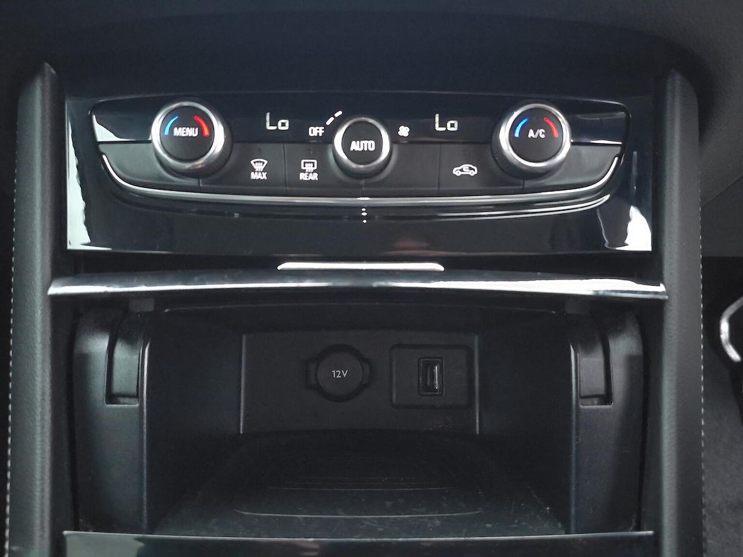 Used Vauxhall Grandland X 2020 for sale - 76470966: Photo 12