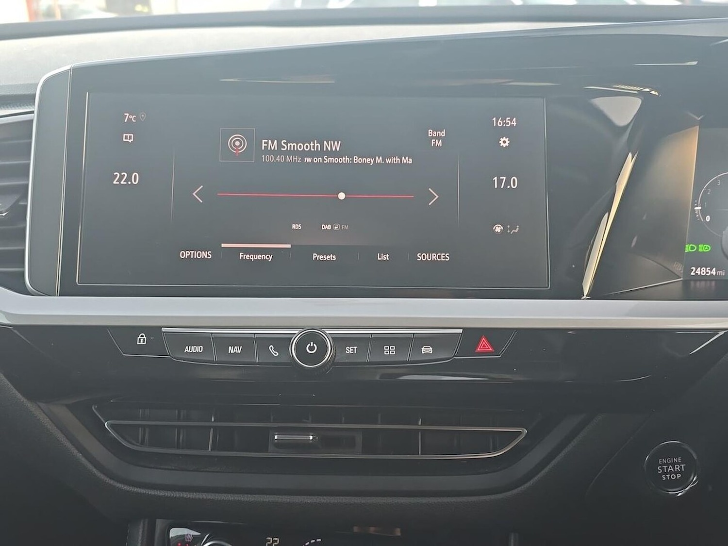 Used Vauxhall Grandland 2022 for sale - 76655840: Photo 11