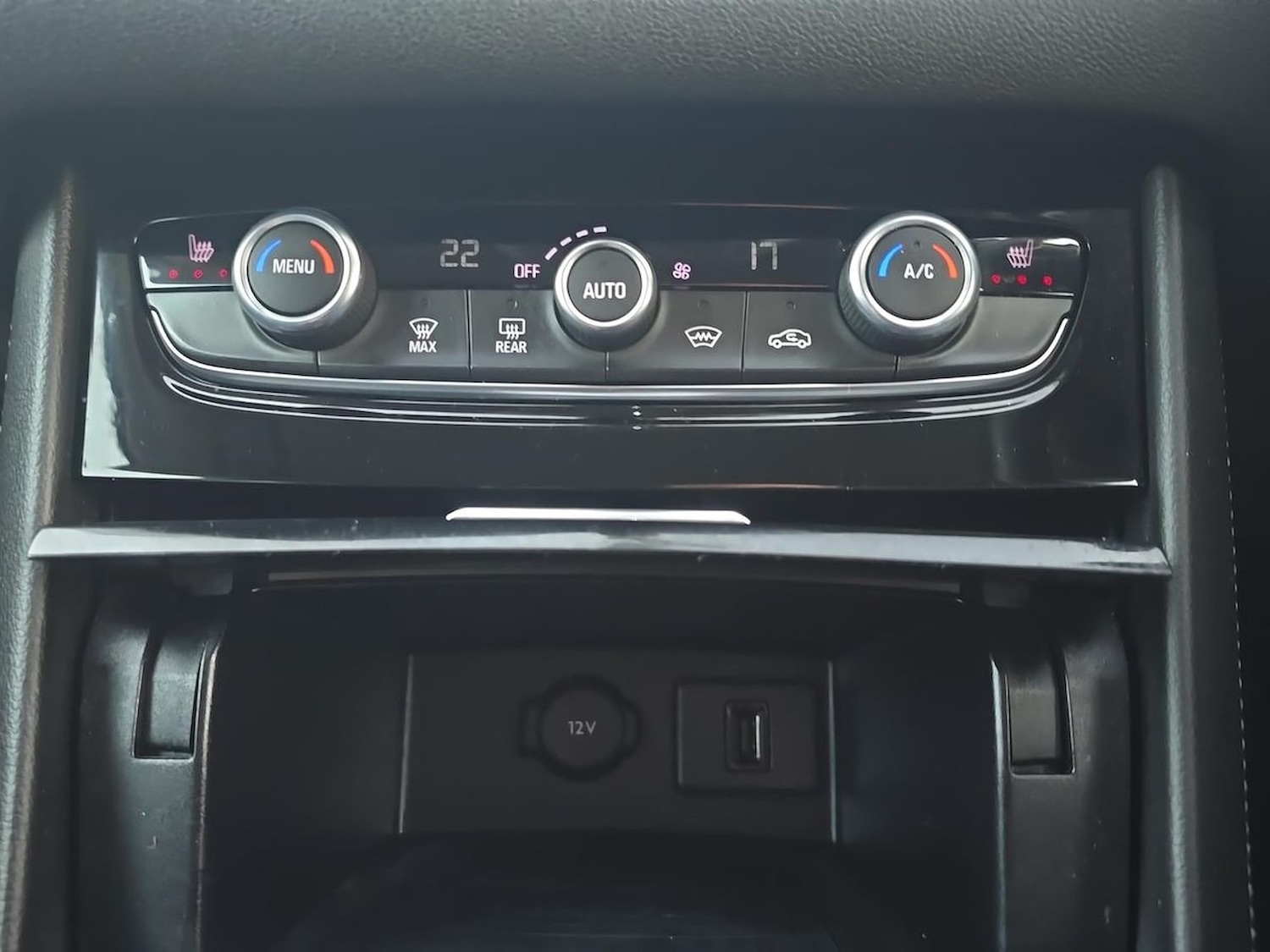 Used Vauxhall Grandland 2022 for sale - 76655840: Photo 12