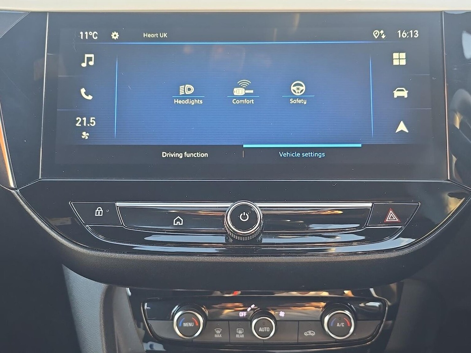 Used Vauxhall Corsa 2023 for sale - 76407427: Photo 35