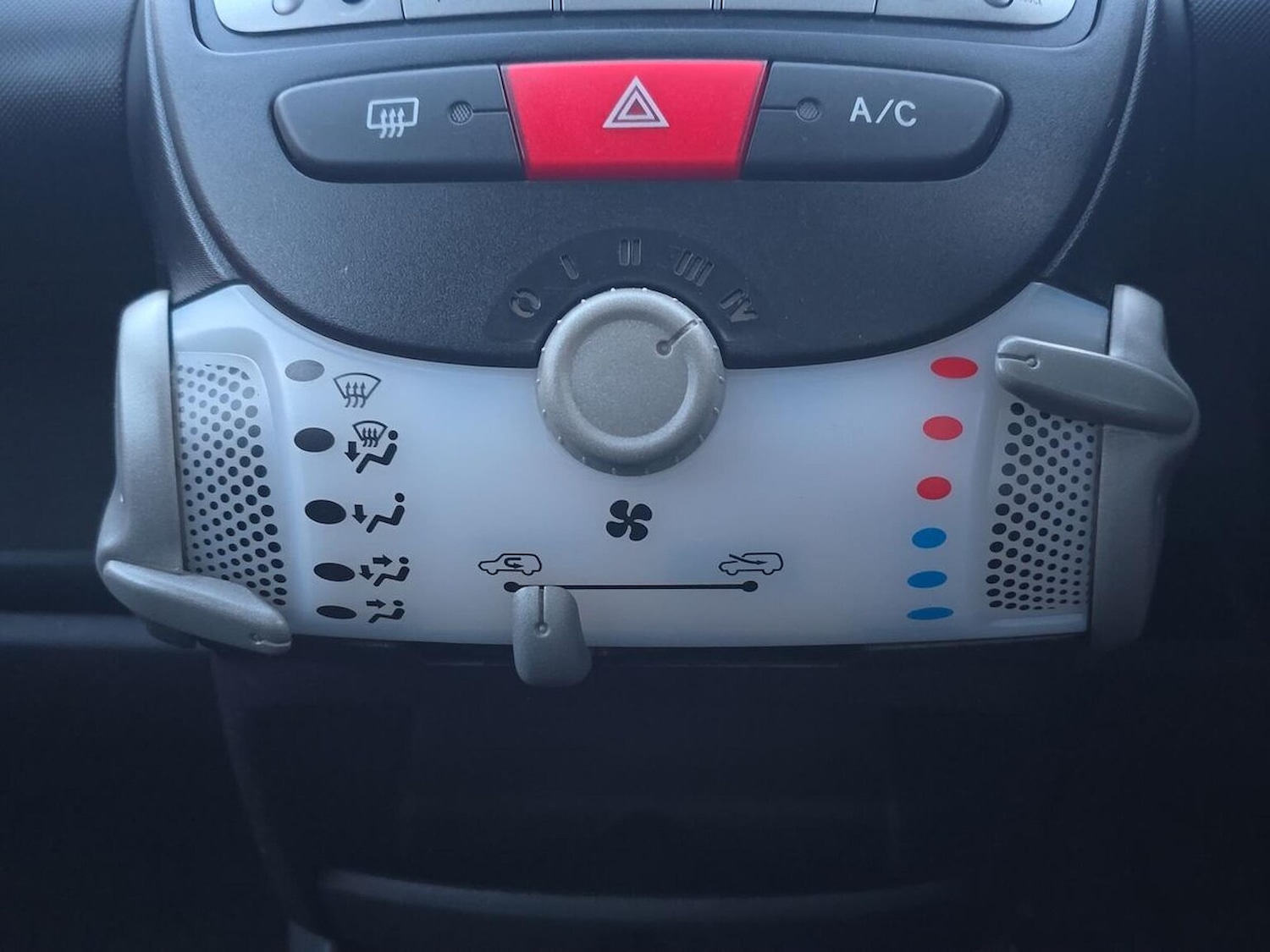 Used Citroen C1 2014 for sale - 76455263: Photo 12