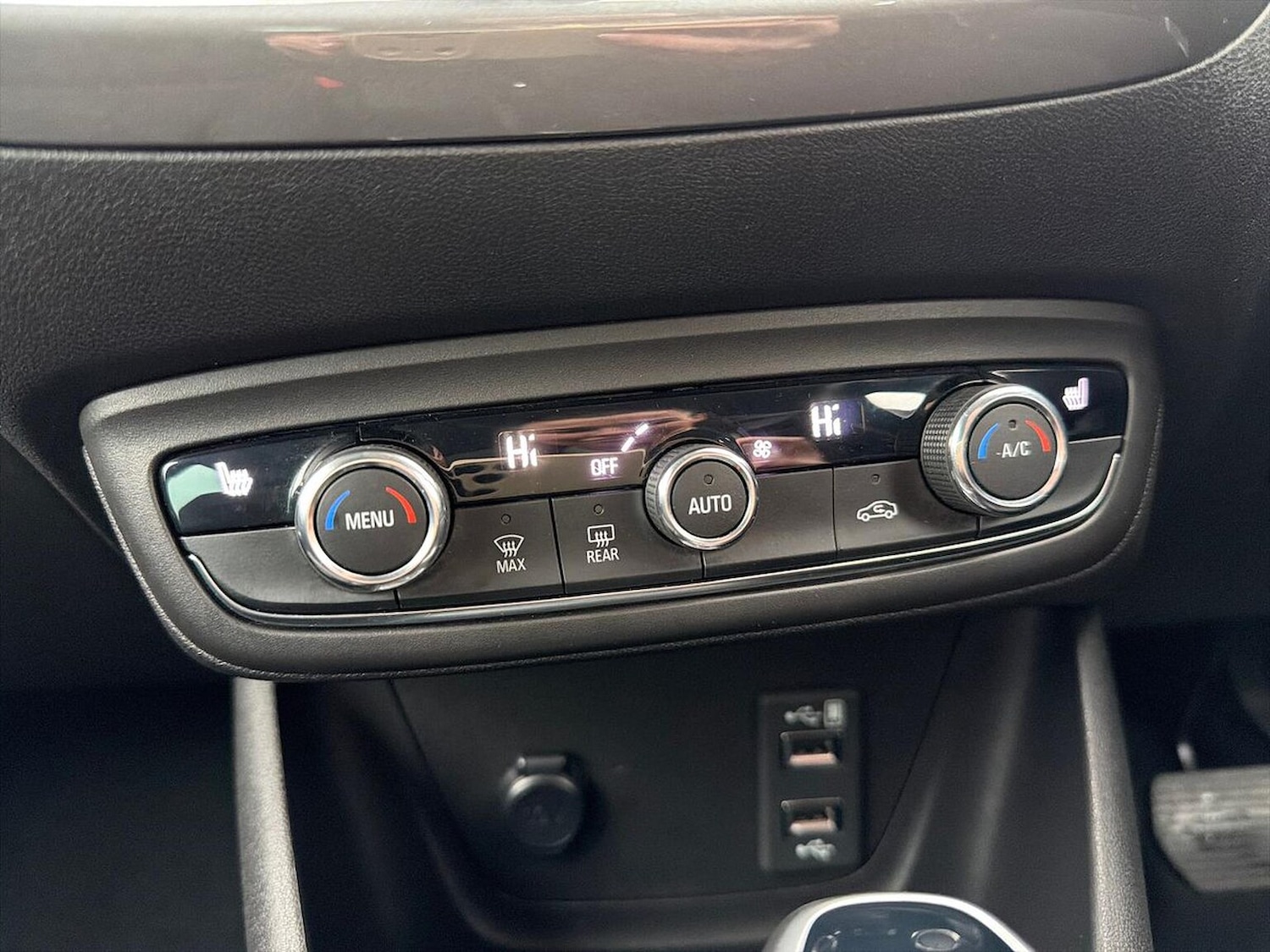 Used Vauxhall Crossland 2022 for sale - 77034648: Photo 14