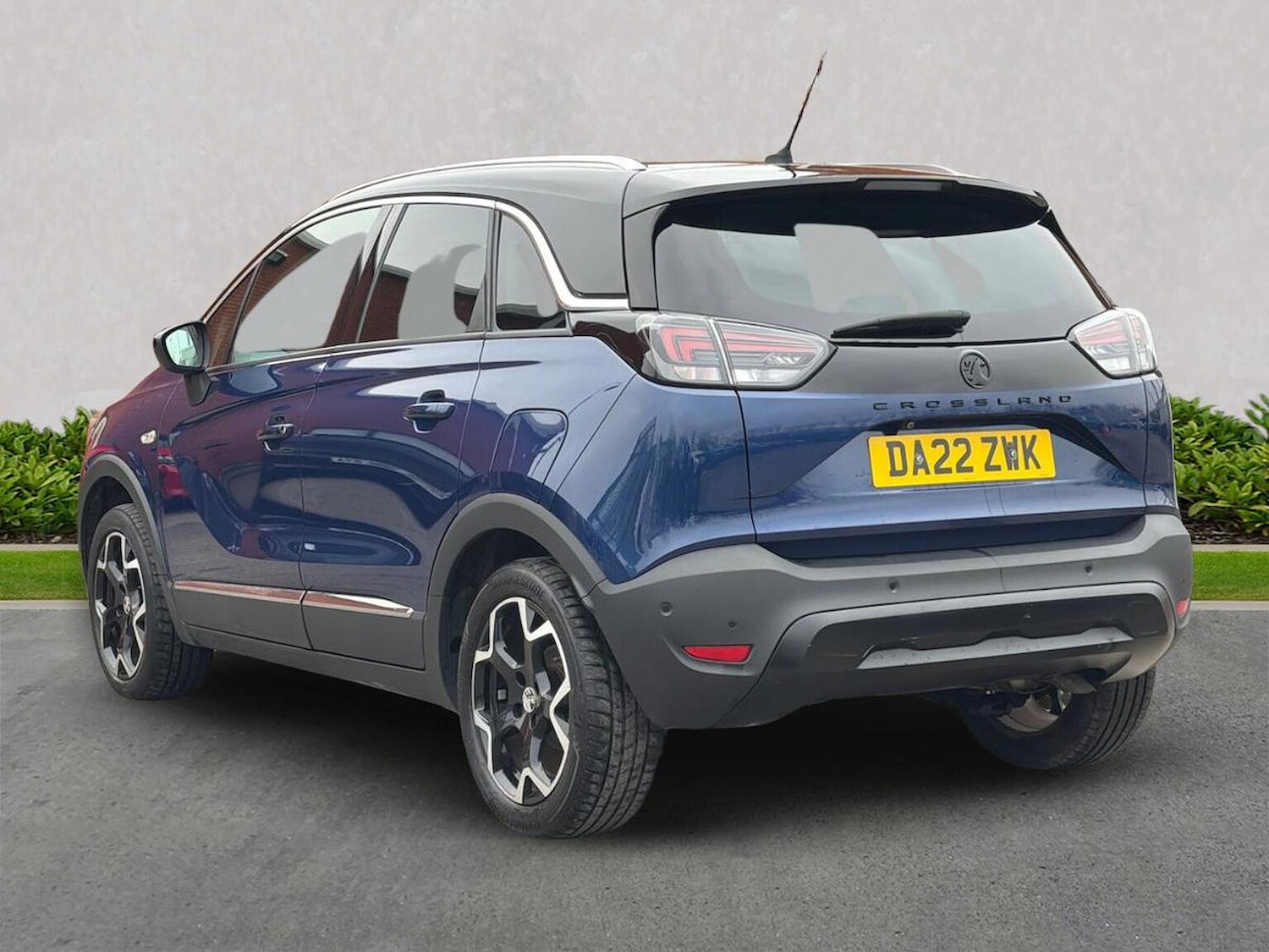 Used Vauxhall Crossland 2022 for sale - 77034648: Photo 2