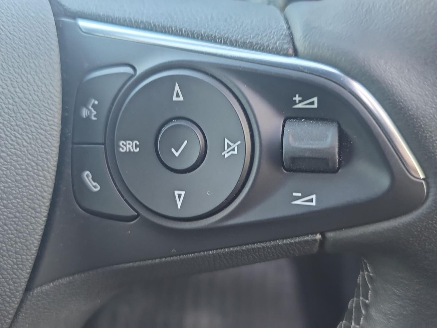 Used Vauxhall Mokka 2022 for sale - 76643530: Photo 26