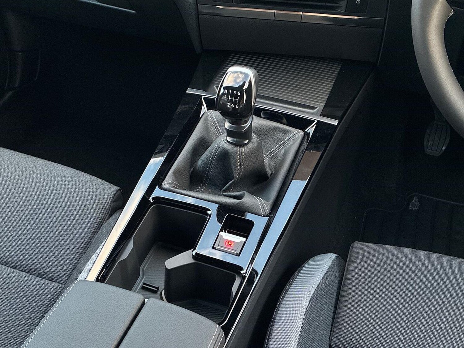 Used Vauxhall Astra 2025 for sale - 76741216: Photo 13