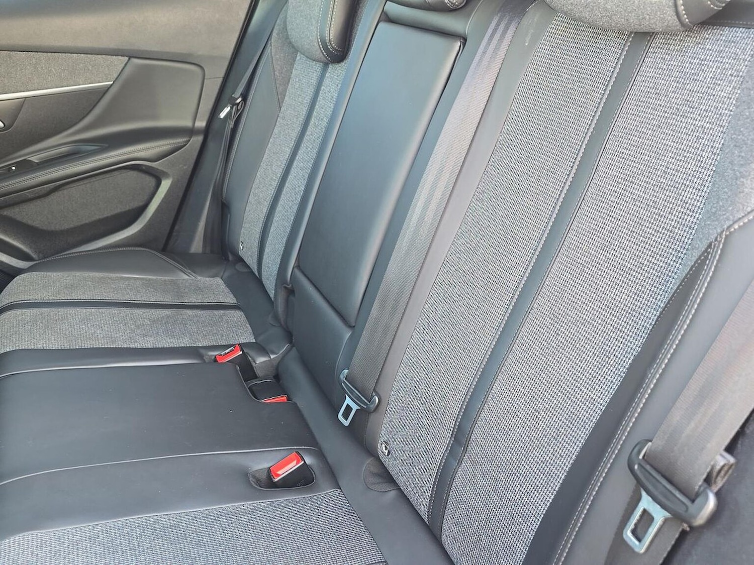 Used Peugeot 3008 2017 for sale - 78195831: Photo 18