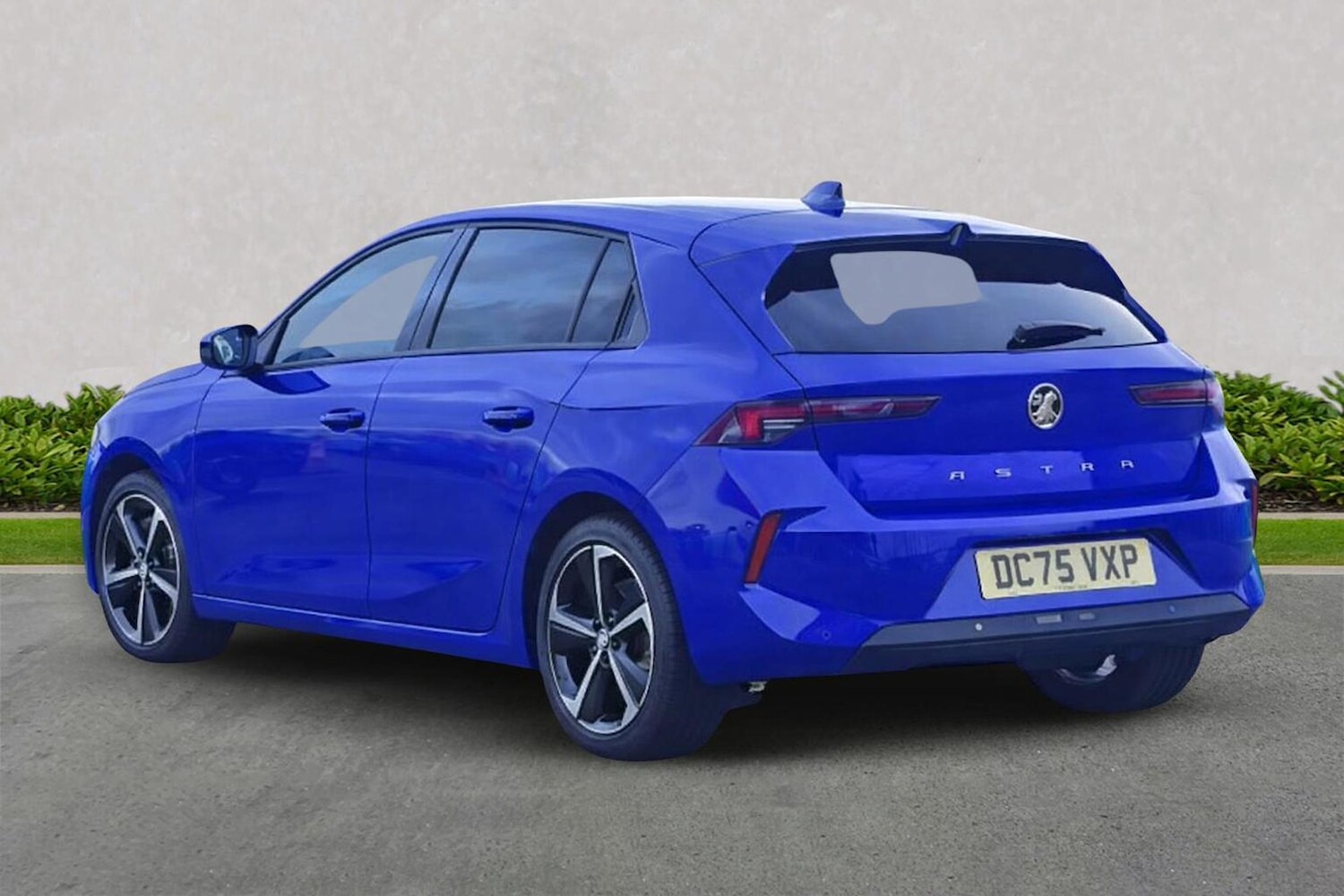 Used Vauxhall Astra 2025 for sale - 77616787: Photo 2