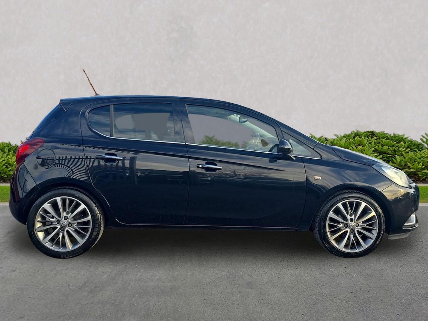 Used Vauxhall Corsa 2016 for sale - 76906323: Photo 3