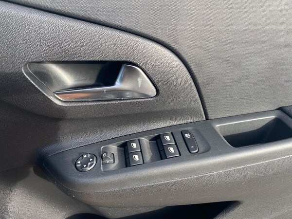 Used Vauxhall Corsa 2023 for sale - 75999642: Photo 21