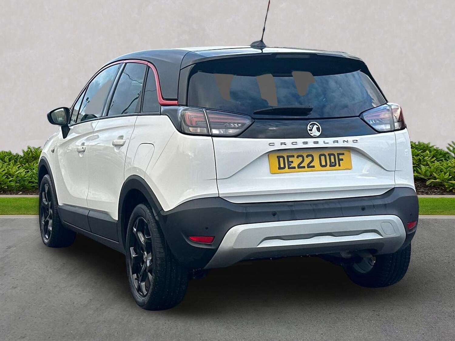 Used Vauxhall Crossland 2022 for sale - 76387219: Photo 2