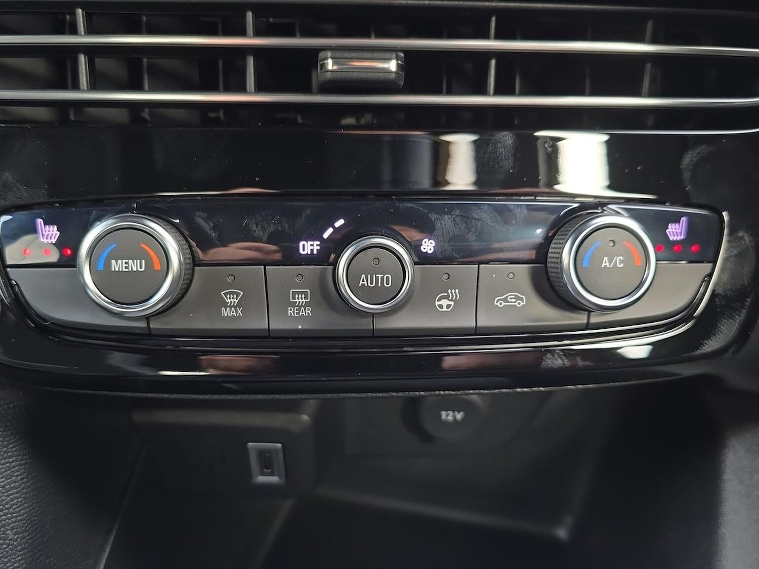 Used Vauxhall Mokka 2025 for sale - 77616782: Photo 12