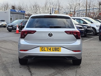 Used Volkswagen Polo 2024 for sale - 77639303: Photo