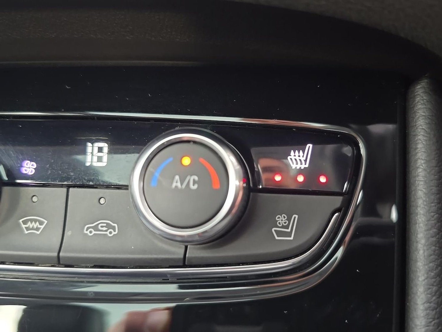 Used Vauxhall Grandland X 2020 for sale - 76490545: Photo 42