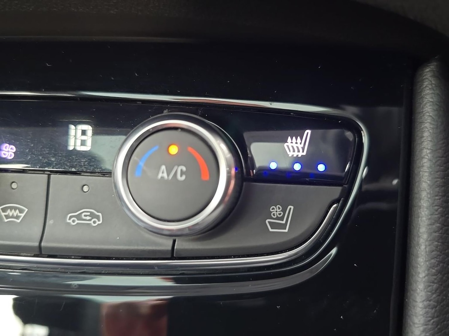 Used Vauxhall Grandland X 2020 for sale - 76490545: Photo 43