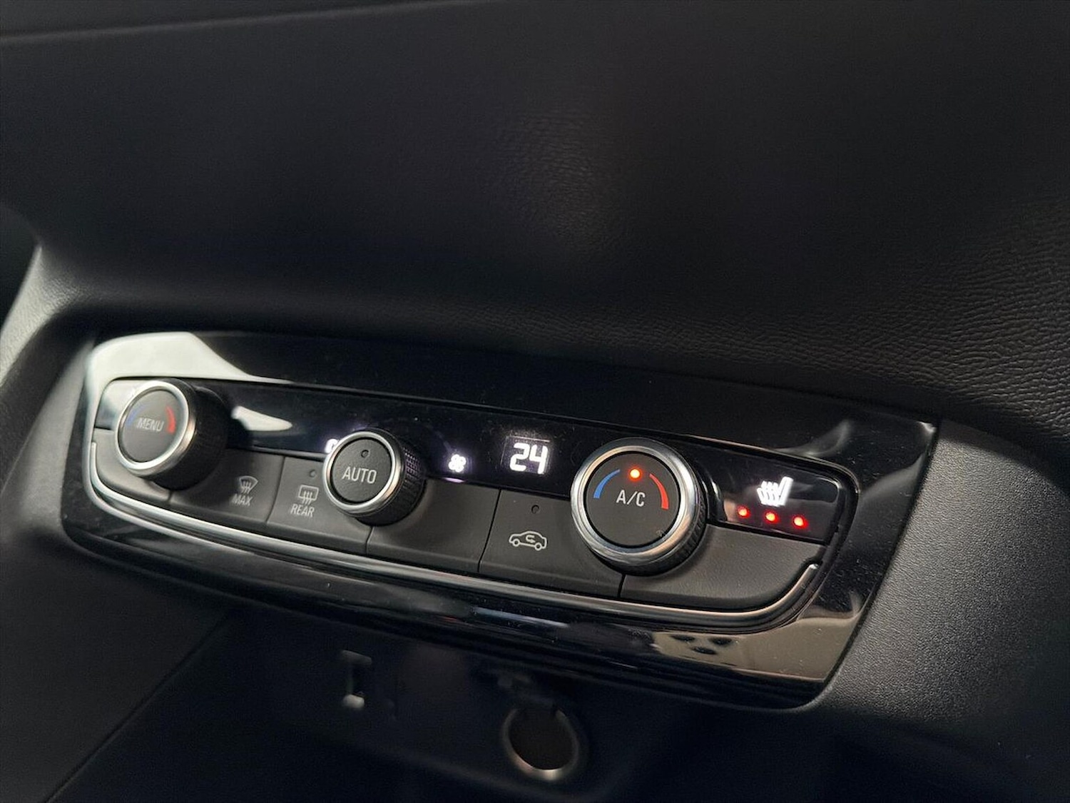 Used Vauxhall Corsa 2023 for sale - 78176508: Photo 27