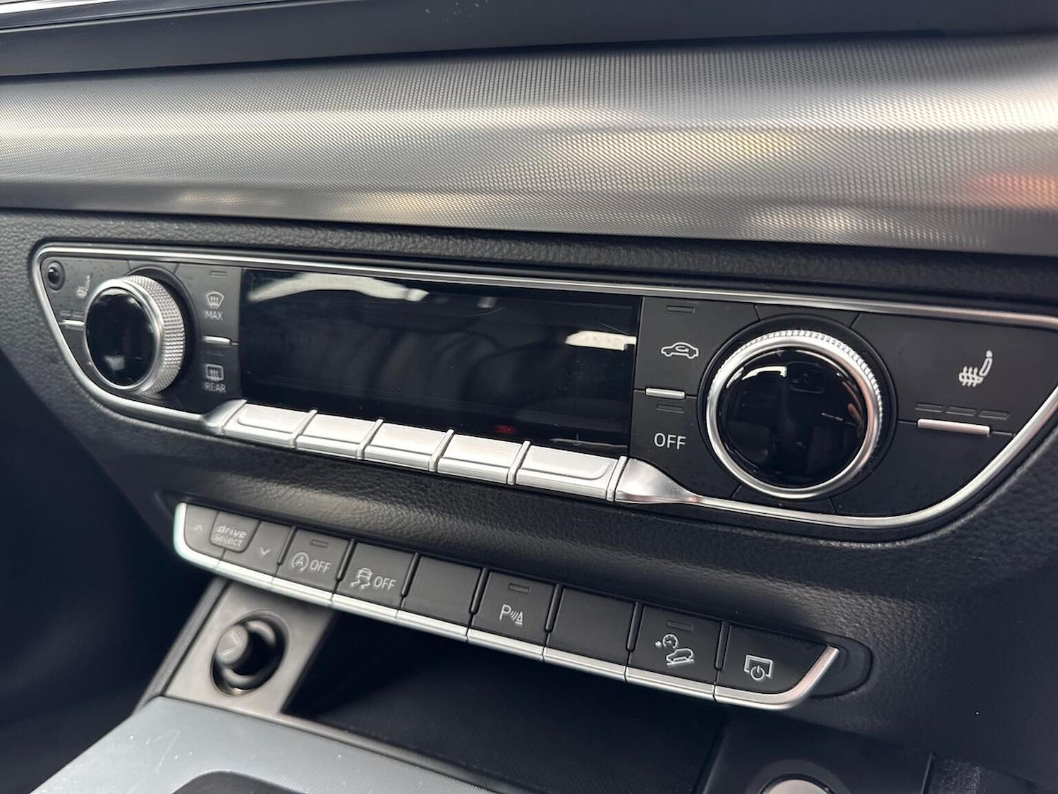 Used Audi Q5 2017 for sale - 76879668: Photo 12