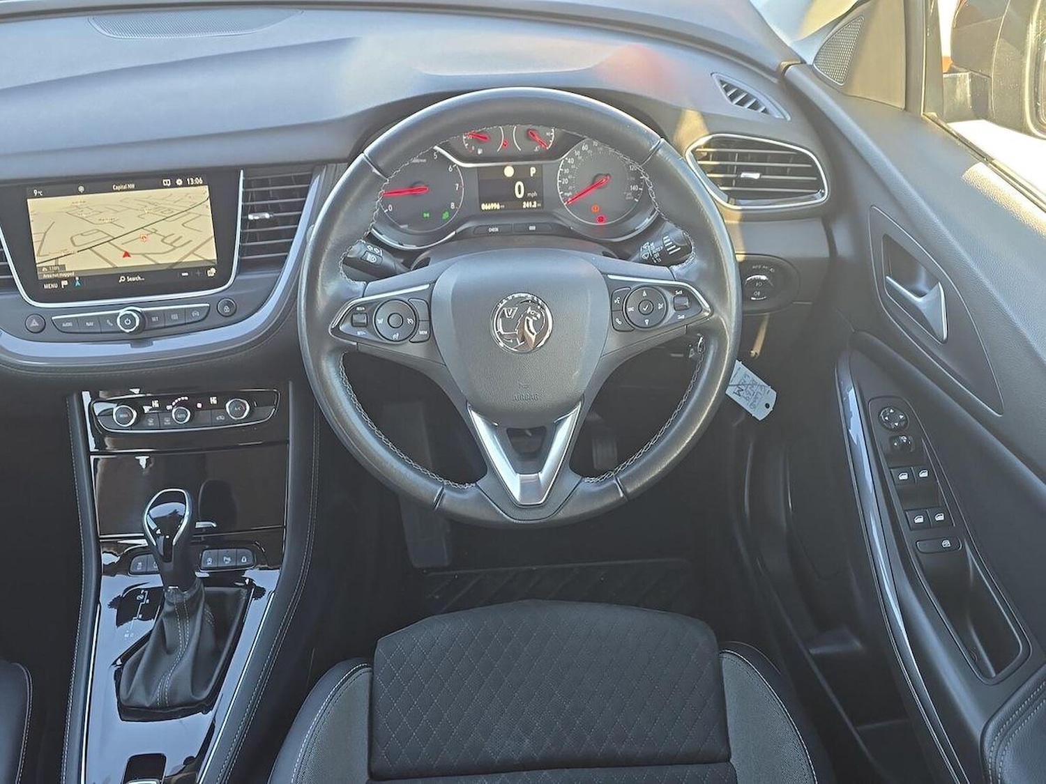 Used Vauxhall Grandland X 2019 for sale - 76638894: Photo 9