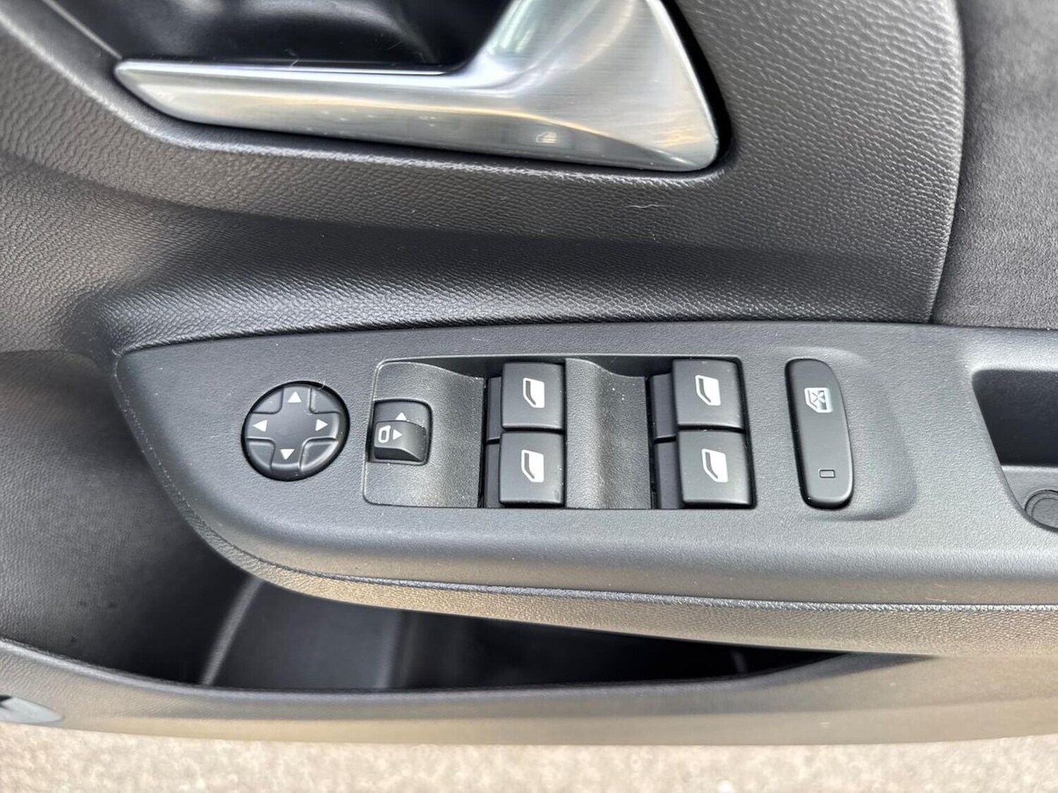 Used Vauxhall Corsa 2023 for sale - 78218652: Photo 23