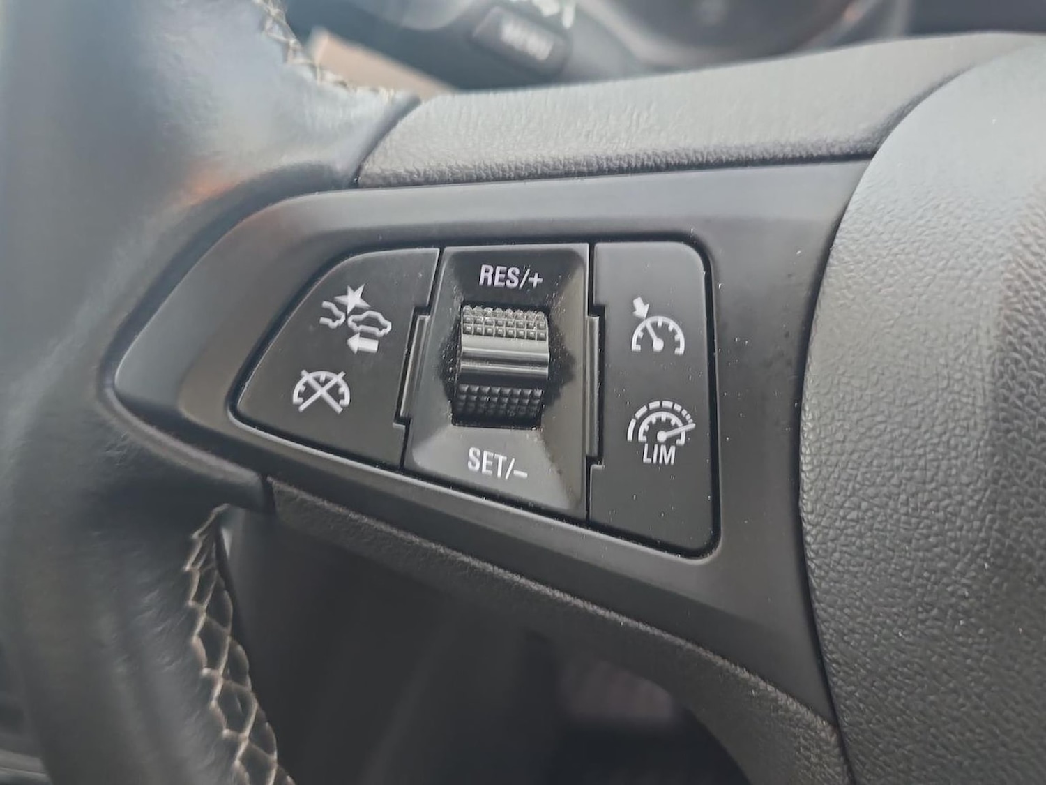 Used Vauxhall Astra 2020 for sale - 76877907: Photo 27