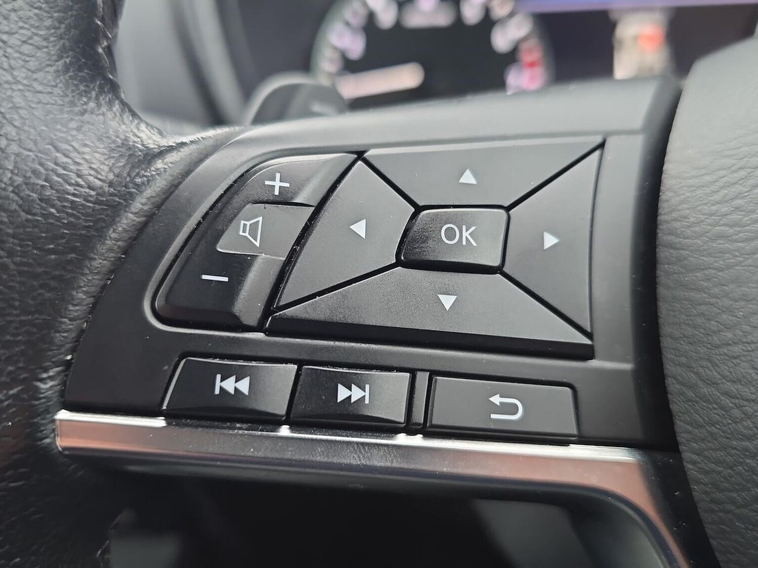 Used Nissan Juke 2024 for sale - 78060631: Photo 28