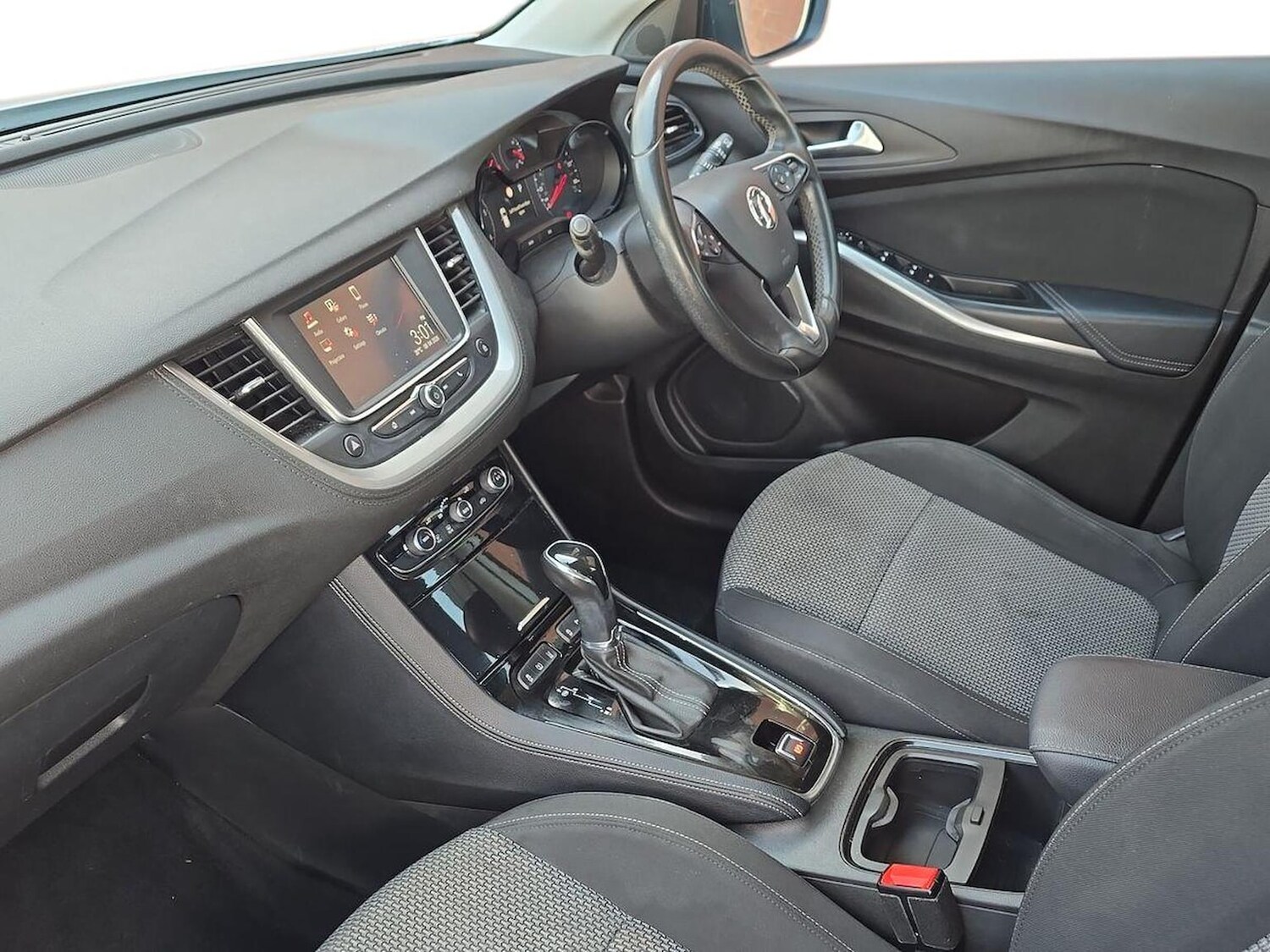 Used Vauxhall Grandland X 2018 for sale - 78195662: Photo 9