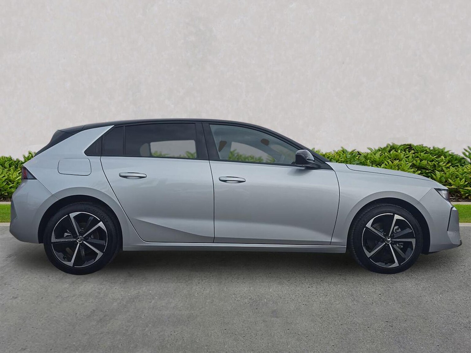 Used Vauxhall Astra 2025 for sale - 76725847: Photo 3