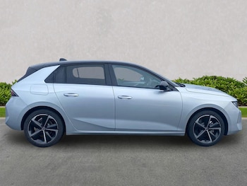 Used Vauxhall Astra 2026 for sale - 78476974: Photo