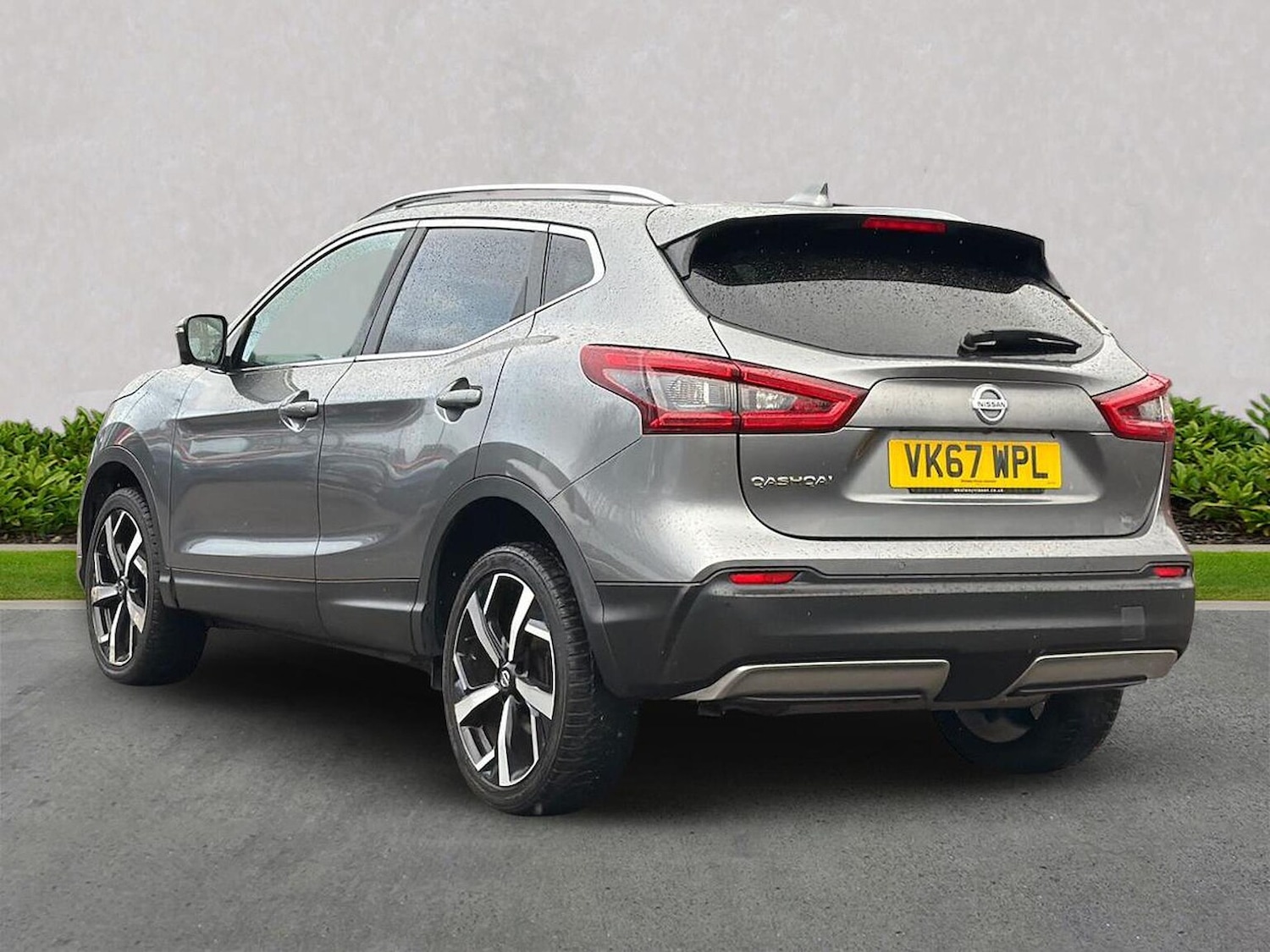 Used Nissan Qashqai 2017 for sale - 76536569: Photo 2