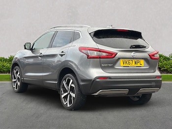 Used Nissan Qashqai 2017 for sale - 76536569: Photo