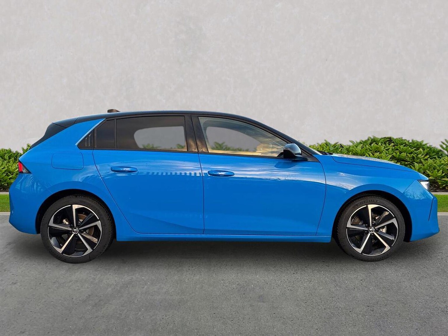 Used Vauxhall Astra 2025 for sale - 77056745: Photo 5