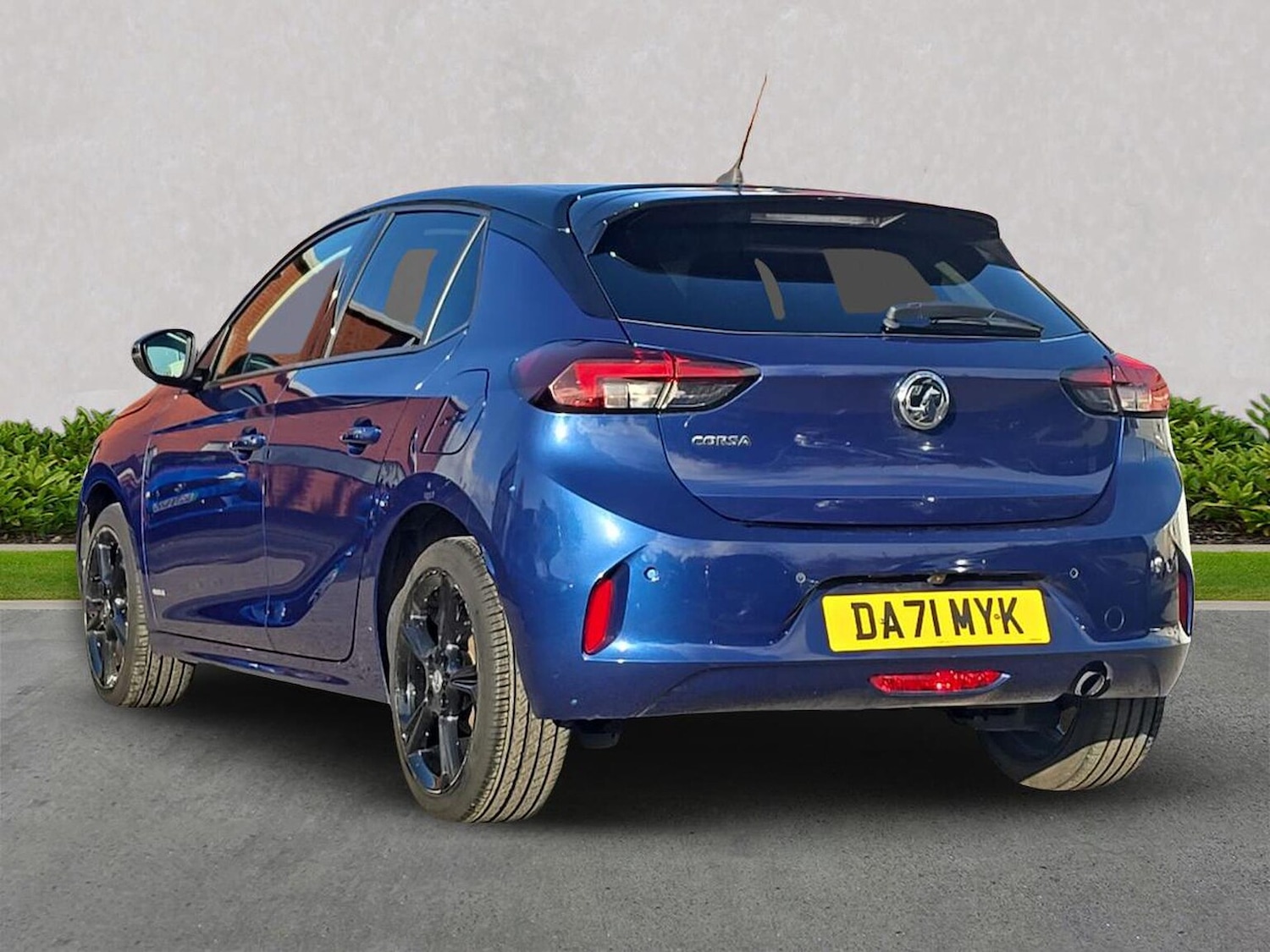 Used Vauxhall Corsa 2021 for sale - 76407410: Photo 2