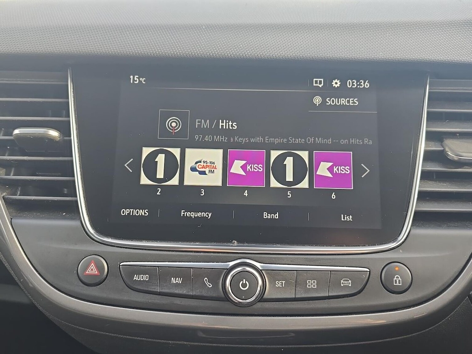 Used Vauxhall Crossland 2022 for sale - 76324685: Photo 11