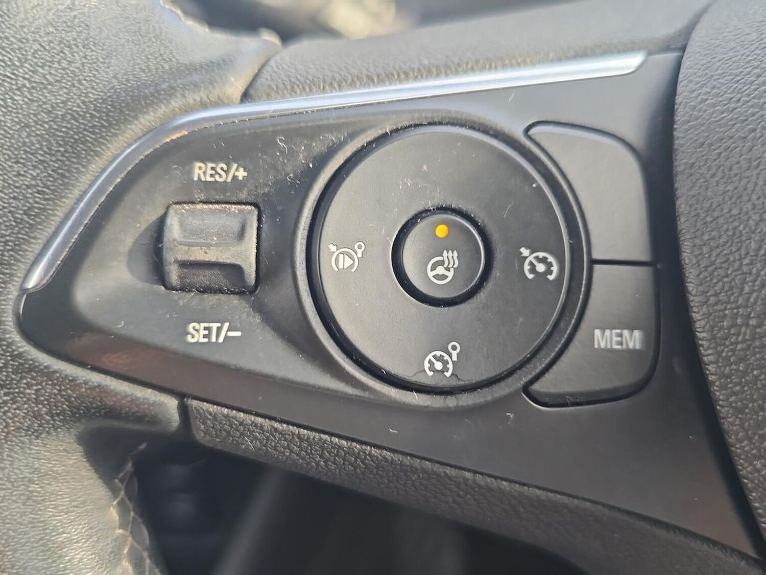 Used Vauxhall Crossland 2022 for sale - 76324685: Photo 27