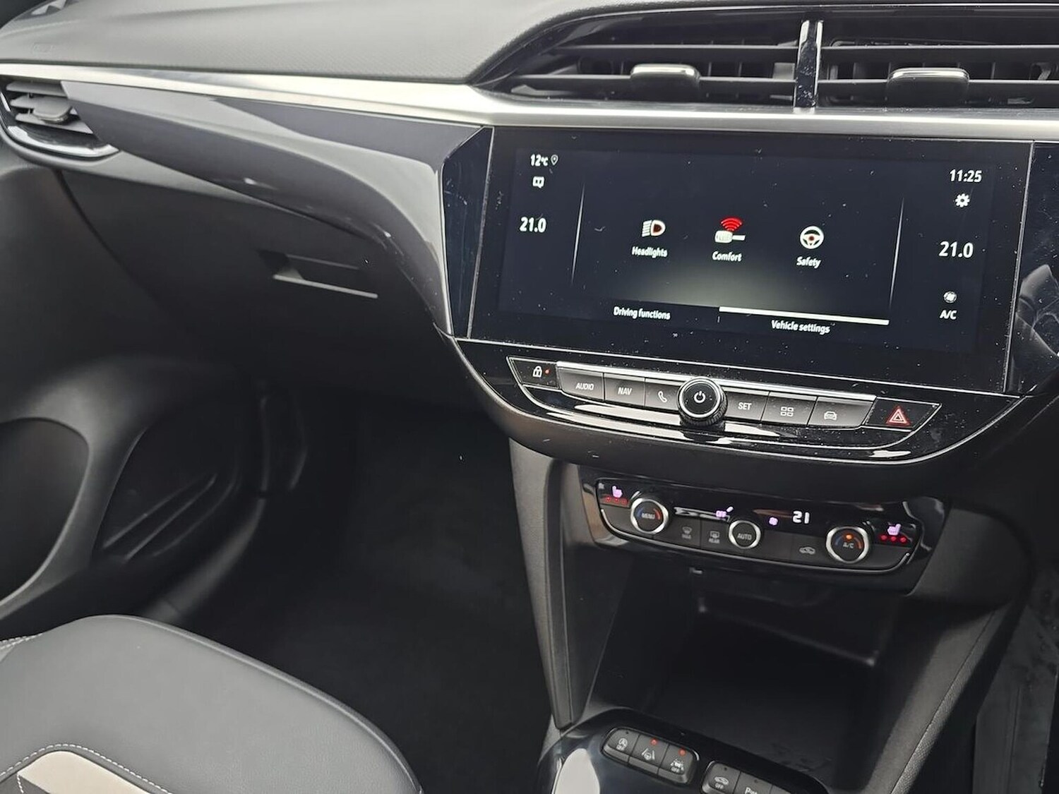 Used Vauxhall Corsa 2023 for sale - 78218645: Photo 44