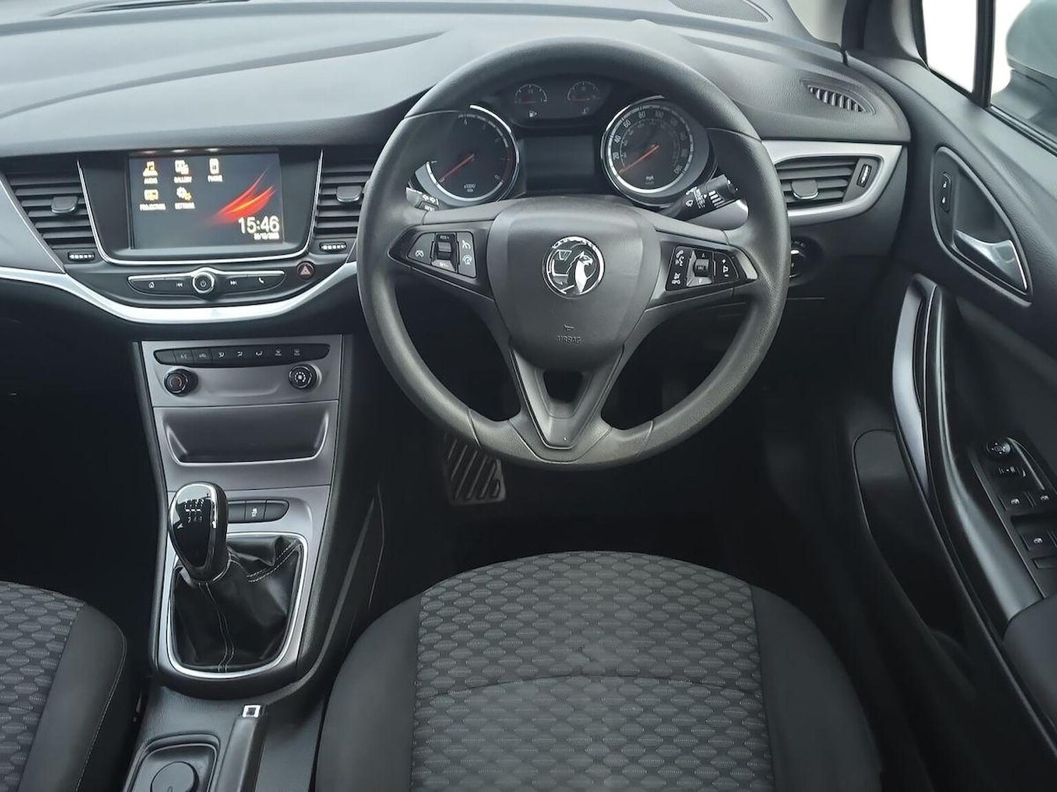 Used Vauxhall Astra 2016 for sale - 77073255: Photo 11