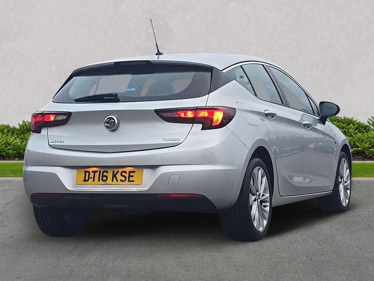 Used Vauxhall Astra 2016 for sale - 77073255: Photo 20