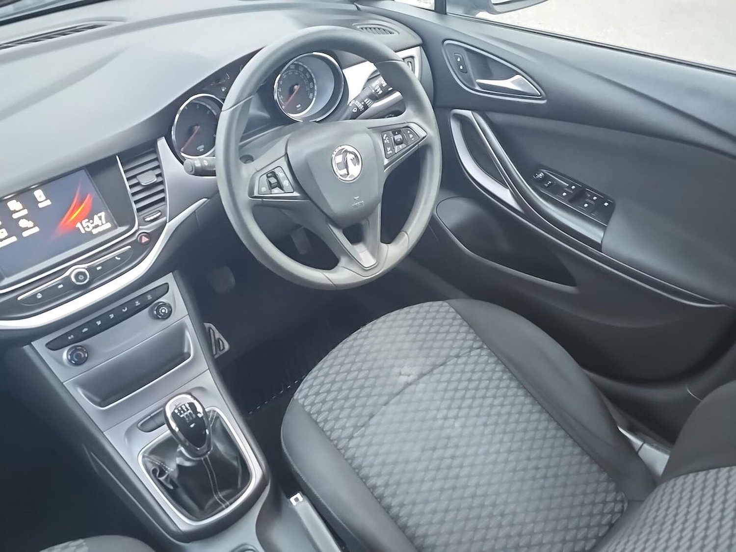 Used Vauxhall Astra 2016 for sale - 77073255: Photo 29