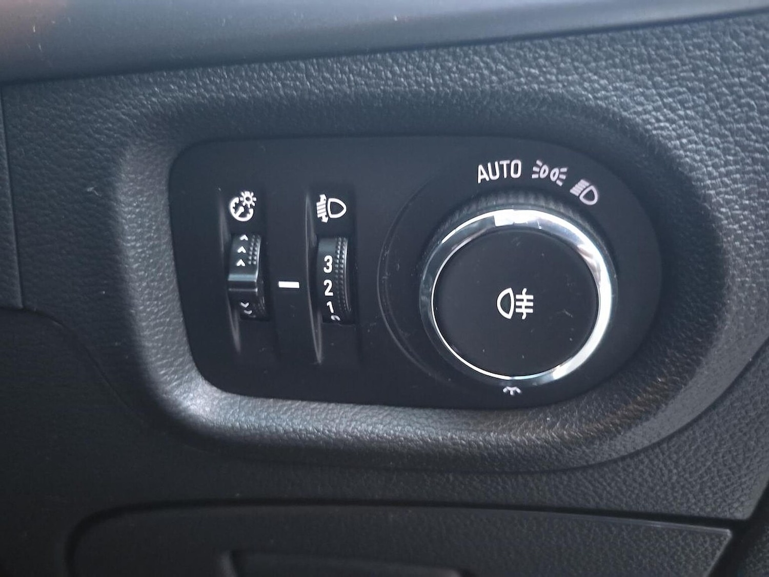 Used Vauxhall Astra 2016 for sale - 77073255: Photo 33